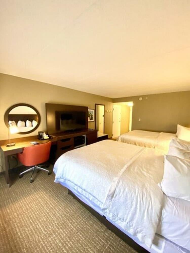 Hampton Inn McHenry Exterior foto