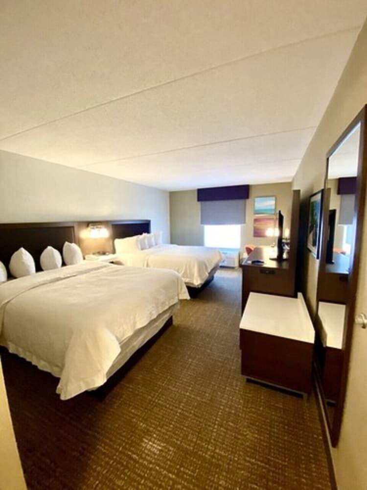 Hampton Inn McHenry Exterior foto
