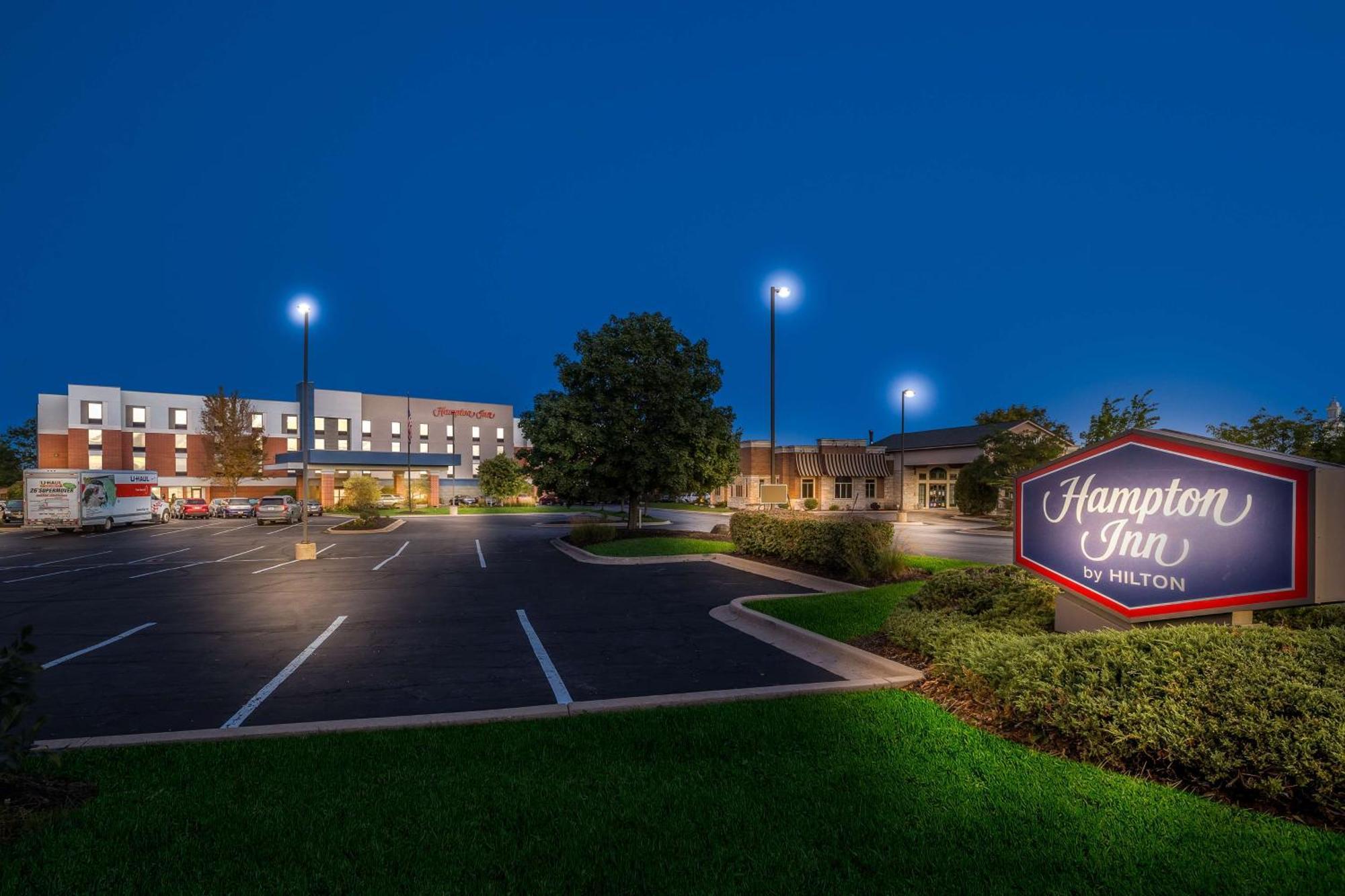 Hampton Inn McHenry Exterior foto